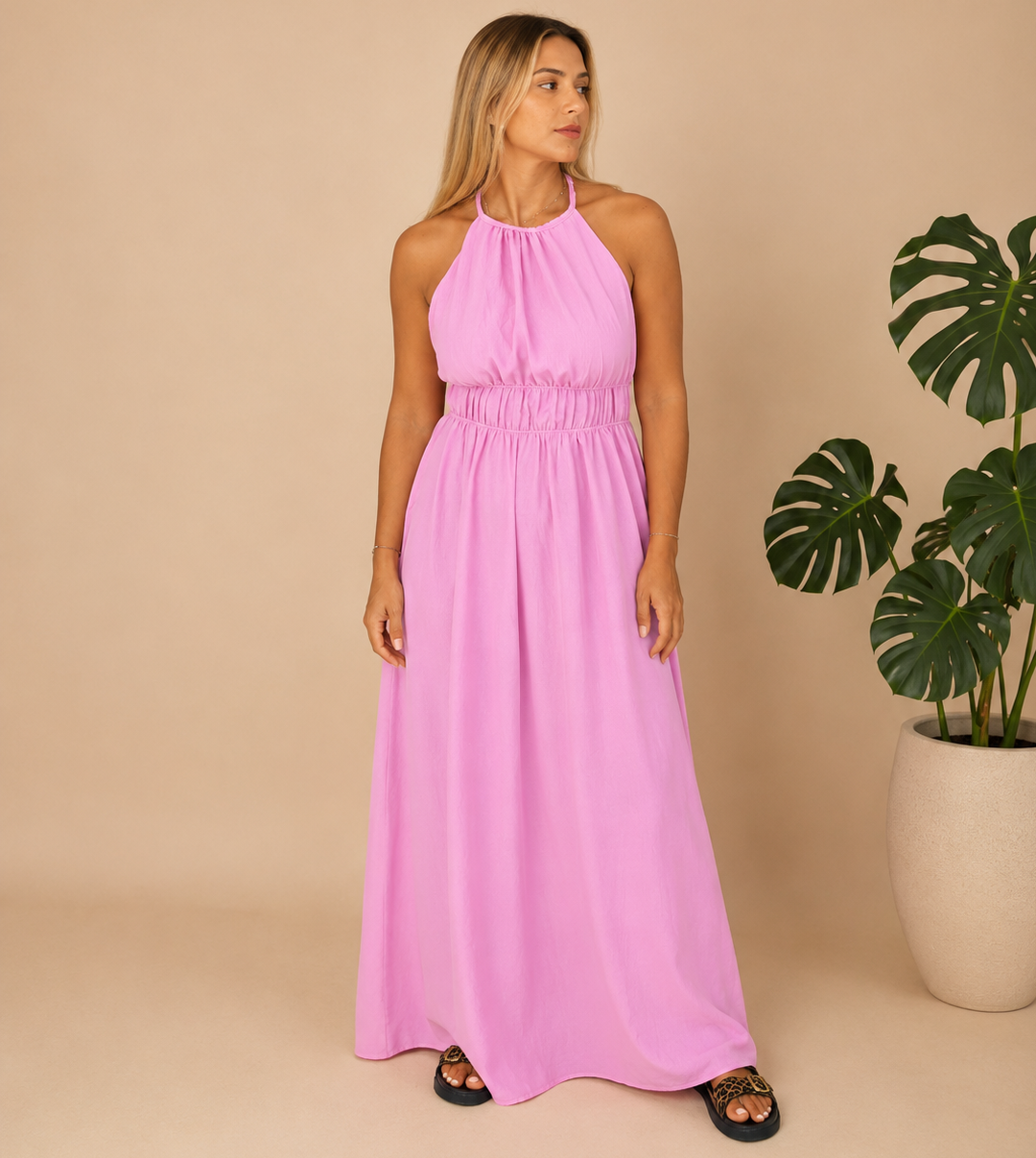Robe col montant